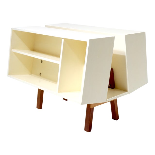 British Penguin Donkey Mark 2 Book Table by Ernest Race for Isokon, 1963 For Sale