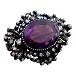 Gold Brooch with Diamonds For Sale