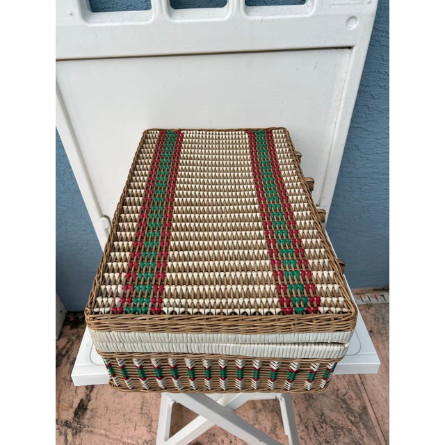 Red Vintage Wicker and Vinyl Rattan Picnic Basket Red Green and White Picnic Basket Suitcase For Sale - Image 8 of 12