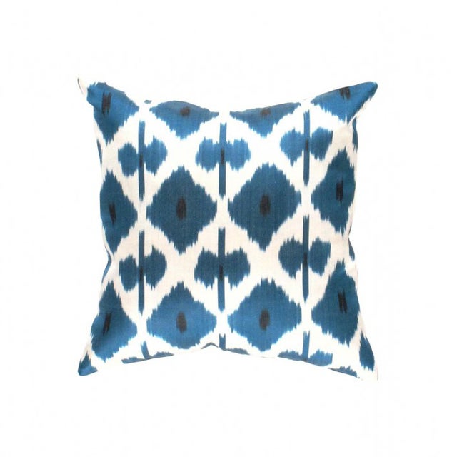 Contemporary Silk Ikat Pillow Cover For Sale - Image 4 of 4