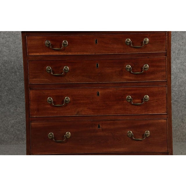 Small English Chest of Drawers, Late 19th Century For Sale - Image 11 of 18