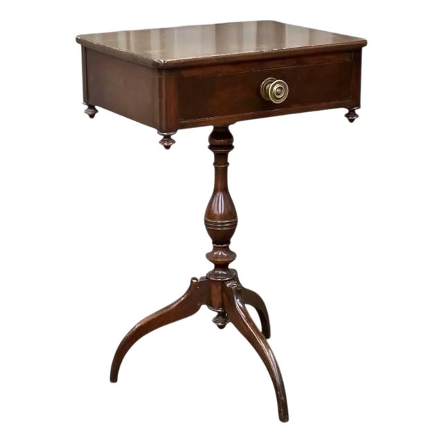 Antique Berkey & Gay Mohogany Pedestal Table c.1900-Side-Victorian-Colonial For Sale