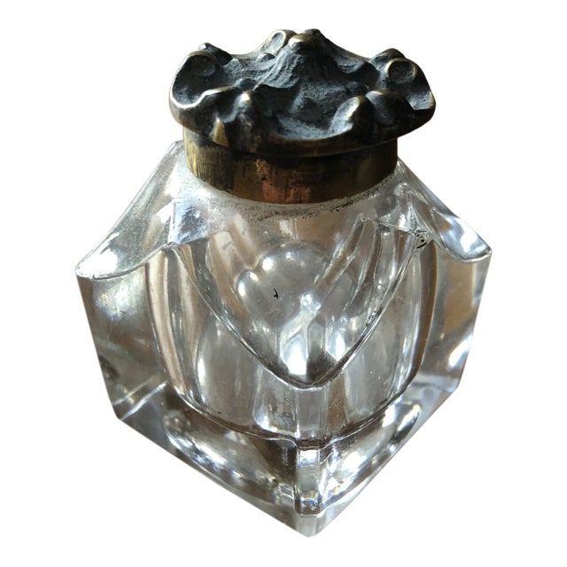 Mid 19th Century English Chased Lid Crystal Inkwell For Sale