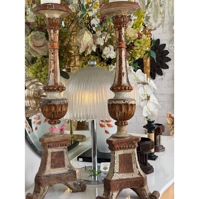 Gold 18th Century Italian Giltwood Cathedral Altar Candlesticks For Sale - Image 8 of 8