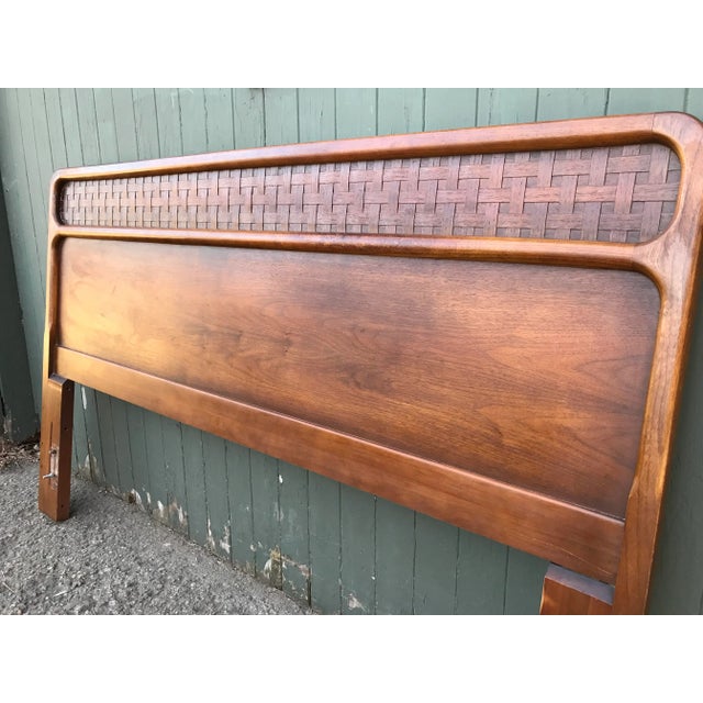 Sweet MCM headboard designed by Warren Church for Lane. There is some wear to it. Please note that this headboard has been...