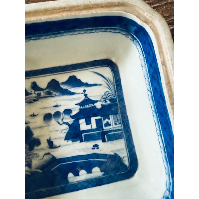 Ceramic Antique Chinese Blue & White Export Porcelain Serving Dish | Pagoda Landscape 19th Century For Sale - Image 7 of 12
