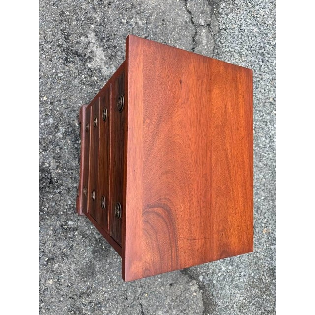 Antique Georgian Style Mahogany Small Chest/ Nightstand For Sale - Image 14 of 14