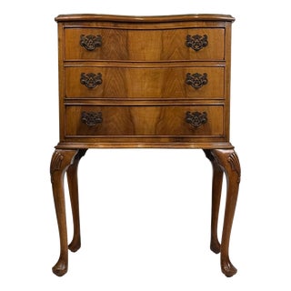 20th Century English Figured Walnut Chest of Drawers For Sale