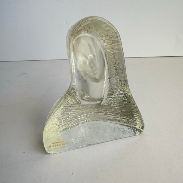 Viking Glass Company Viking Glass Mary Madonna Sculpture Textured Clear Frosted Glass For Sale - Image 4 of 10