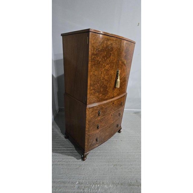 Wood Small Burr Walnut Linen Press, 1910 For Sale - Image 7 of 16