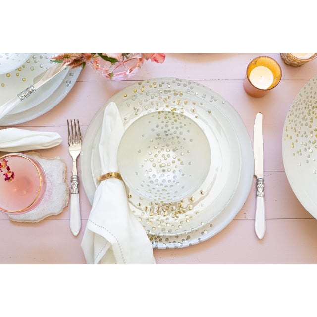 Italian VIETRI Aladdin Brilliant Light Gray Twenty-Piece Flatware Set Set, Service for Four For Sale - Image 3 of 9