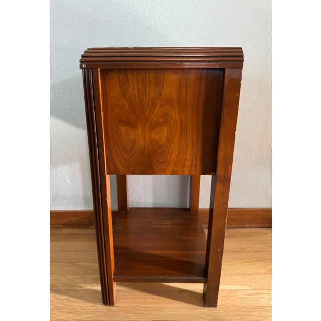 1930s Art Deco Walnut Nightstand With Brass & Lucite Pull – Harmony House, 1930s–40s For Sale - Image 6 of 15
