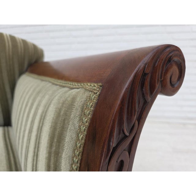 Wood Danish 3-Seater Sofa in Green Furniture Velour and Teak Wood, 1950s For Sale - Image 7 of 17