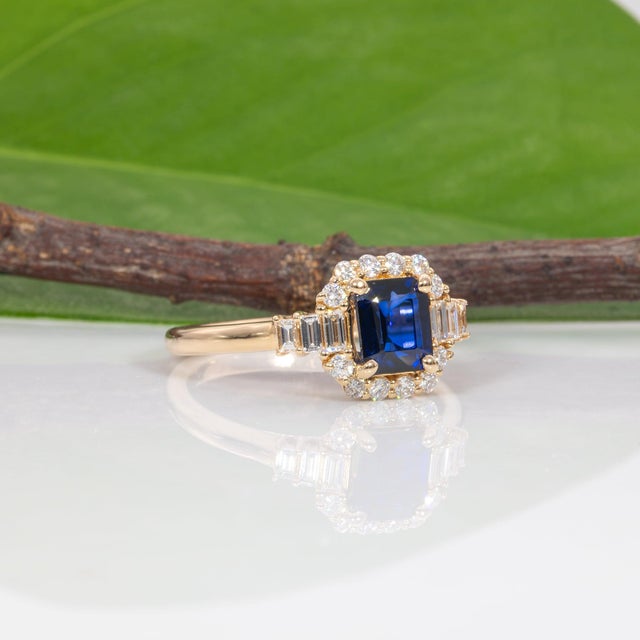Ceylon Blue Sapphire Ring With Earth-Mined Diamond Accents: Solid 14k Gold, Size 6.75 For Sale In Columbus - Image 6 of 9