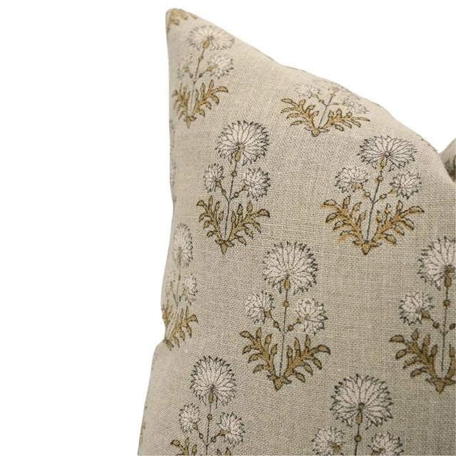 Fabdivine Floral Home Decor Cushion Cover 14x20 Inch– Thick Linen Fabric, Rishi For Sale - Image 4 of 4