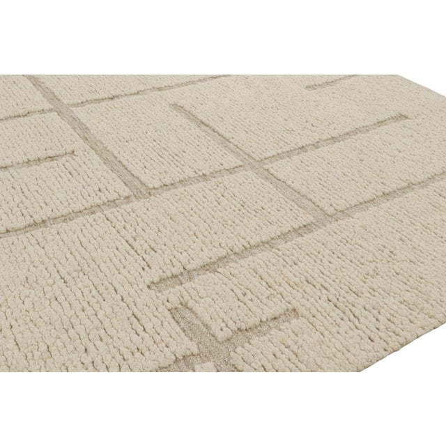 Rug & Kilim Rug & Kilim’s Modern Rug with Cream High-Low Geometric Patterns - 6x9 For Sale - Image 4 of 7