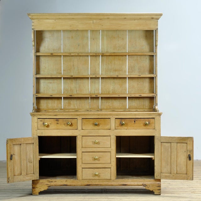 Antique Cabinet in Pine, 1850 For Sale - Image 4 of 15