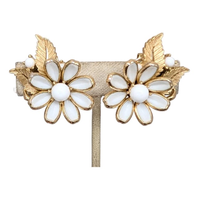 Vintage 1950s Signed Crown Trifari Goldtone White Flower Clip Earrings- 2 Pieces For Sale