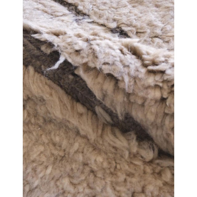 Authentic Beni Mrirt rug – A Luxurious Touch of Tradition Add warmth and comfort to your space with our Authentic Beni...