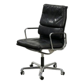 EA219 Chair by Charles and Ray Eames for Herman Miller, 1990s For Sale