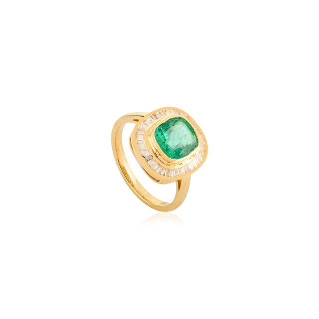 Art Deco Vintage Style Cushion Cut Emerald Ring Size 5 18k Solid Gold For Sale - Image 3 of 12