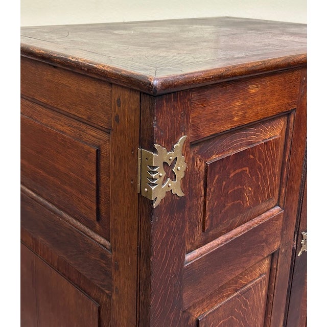 Arts & Crafts Antique Arts and Crafts English Oak Cabinet C. 1910 For Sale - Image 3 of 12