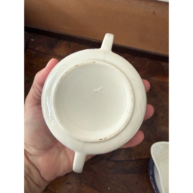 Blue 1960s Blue Willow Sugar Bowl With Lid and Creamer For Sale - Image 8 of 12
