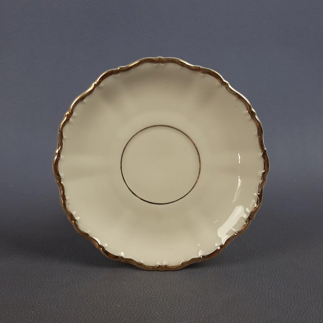 Table Set in White and Gold Porcelain from Seltmann Weiden Bavaria Theresia, 1960s, Set of 6 For Sale - Image 11 of 18