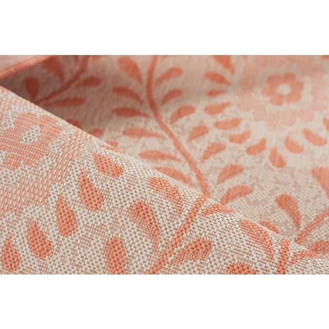 Momeni Contemporary Indoor/Outdoor Riviera Vine Rug in Coral, 6'6" x 9' For Sale In Atlanta - Image 6 of 9