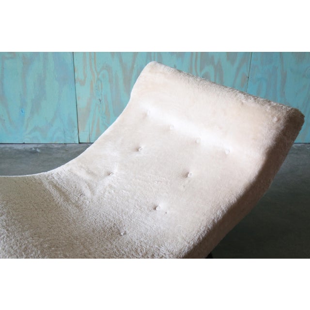 Tan 1960s Wave Chaise Lounge by Caraway Furniture After Adrian Pearsall Mid Century Modern For Sale - Image 8 of 14