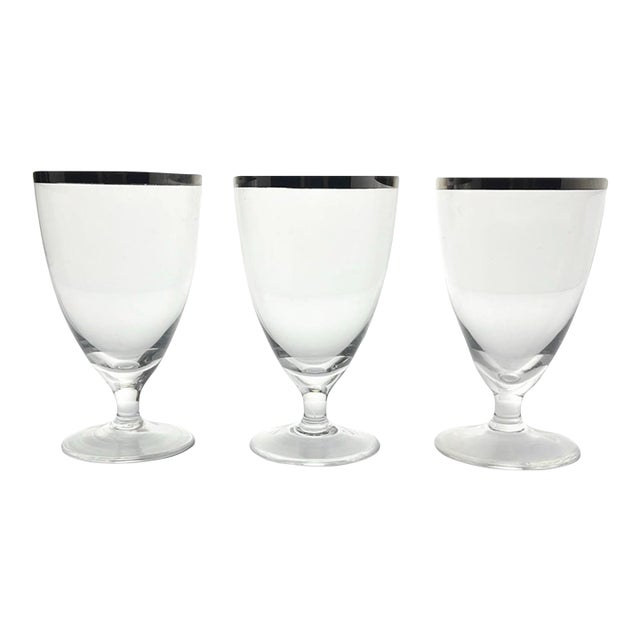 1960s Mid-Century Vintage Minimalist 3 Silver Rim Footed Juice Glasses For Sale