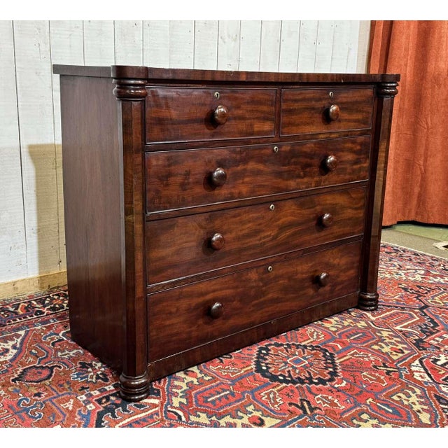 19th Century Victorian Mahogany Chest of Drawers For Sale - Image 3 of 18