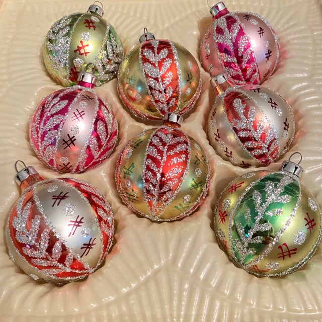Made in Romania and sold in Brooklyn, New York by Commodore Mfg. Corp. set of 8 blown glass Christmas Ornaments in...