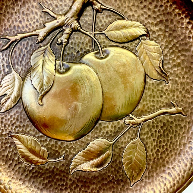 Mid-Century Arts & Crafts Boho Chic Syroco Wood Apples & Pears Wall Plates - A Pair. For Sale - Image 10 of 11