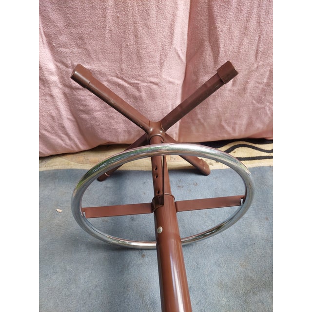 Samsonite Pair Mid-Century Modern Samsonite Bar Stools For Sale - Image 4 of 7