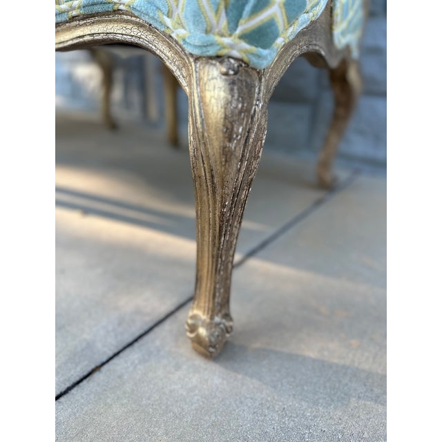 Vintage Tomlinson/Erwin-Lambeth French Louis XV Style Giltwood Armchairs - A Pair For Sale - Image 10 of 18