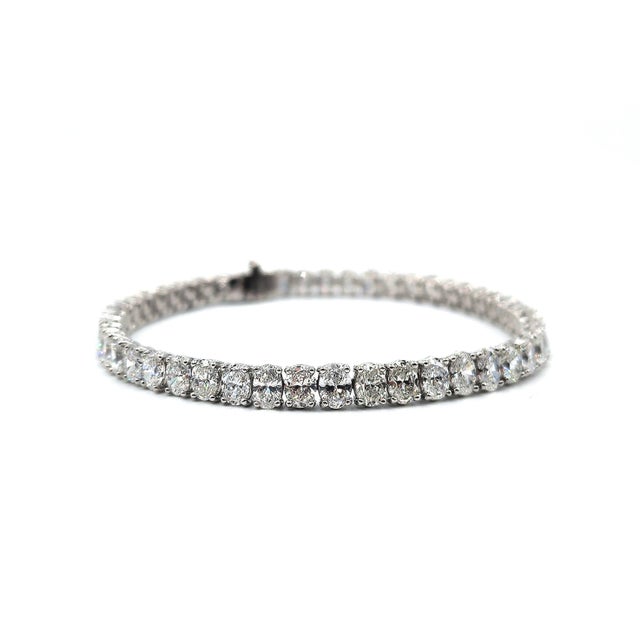 Silver 12.15 Ct Oval Cut Diamond Tennis Bracelet For Sale - Image 8 of 8