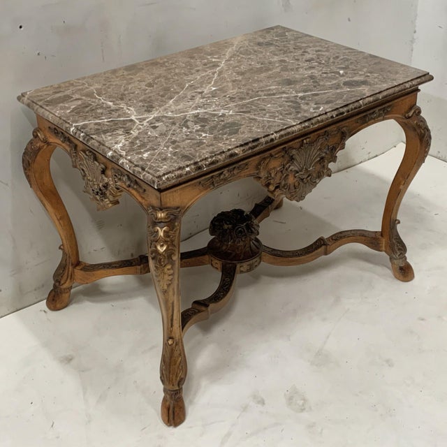 French 20th-C. Maitland-Smith French Louis XV Style Marble Top Fruitwood Center / Side Table For Sale - Image 3 of 11