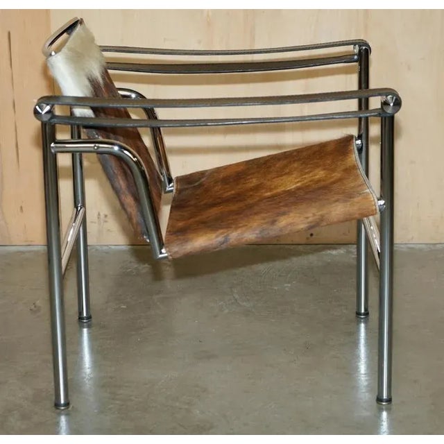 Mid-Century Modern LC1 Pony Hide Armchair by Le Corbusier for Cassina, 1960s For Sale - Image 9 of 17