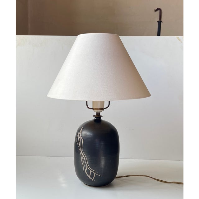 Danish Modern Satin Black Ceramic Table Lamp by Aino Grib, 1980s For Sale - Image 9 of 9
