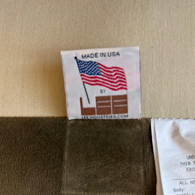 Lee Industries Custom Velvet Sofa Set (3895-03) For Sale In Montgomery - Image 6 of 11