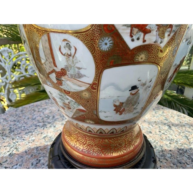 Large Meiji Japanese Gilt Porcelain Samurai Vase with Stand, 1880 For Sale - Image 17 of 18