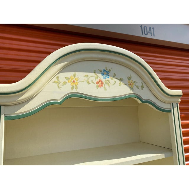 1980s Vintage Stanley 3 Drawer Dresser With Hutch Top For Sale - Image 5 of 10
