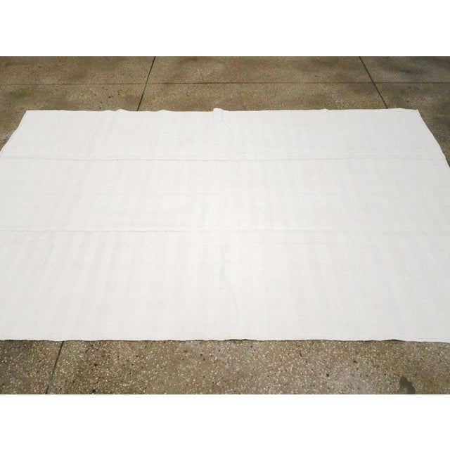 Galerie Shabab Collection Mid-20th Century Handmade Turkish Flatweave Kilim Accent Rug For Sale In New York - Image 6 of 10