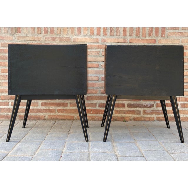 Mid Century Italian Nightstands with Glass, 1960s, Set of 2 For Sale - Image 4 of 18