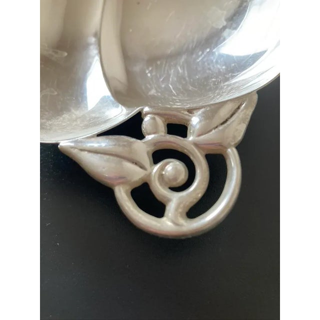 Metal Tiffany & Co Midcentury Heart Shaped Modern Sterling Silver Jewelry Dish For Sale - Image 7 of 12