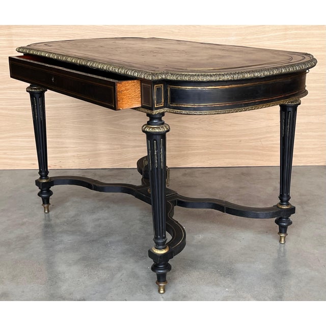 Mid 19th Century Ebonized Center or Writing Desk Table, Napoleon III Period For Sale In Miami - Image 6 of 18