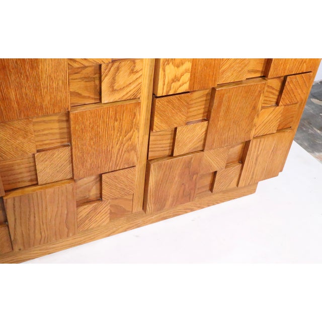 Brutalist Lane Staccato Block Front Nine Drawer Dresser C. 1970's For Sale - Image 10 of 17