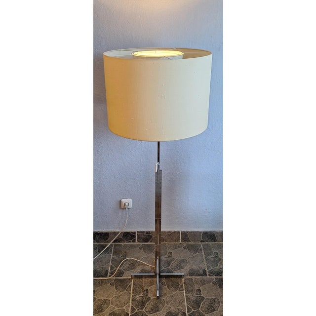 Vintage Floor Lamp with Chrome-Plated Metal Frame, 1970s For Sale - Image 3 of 9