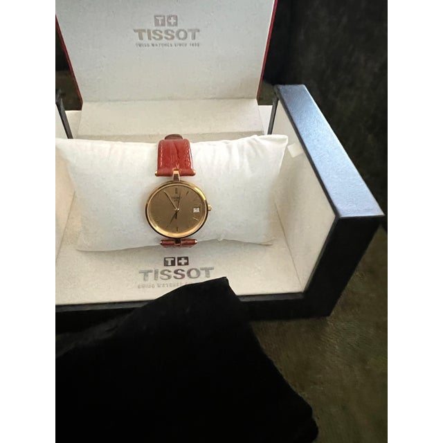 Vintage Classic Tissot GoldRun, 18K Gold Case & Brown Lather Strap Original Case For Sale - Image 11 of 12